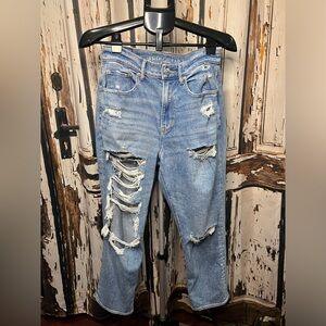 American Eagle Outfitters Women's Light Blue Distressed Boyfriend Jeans